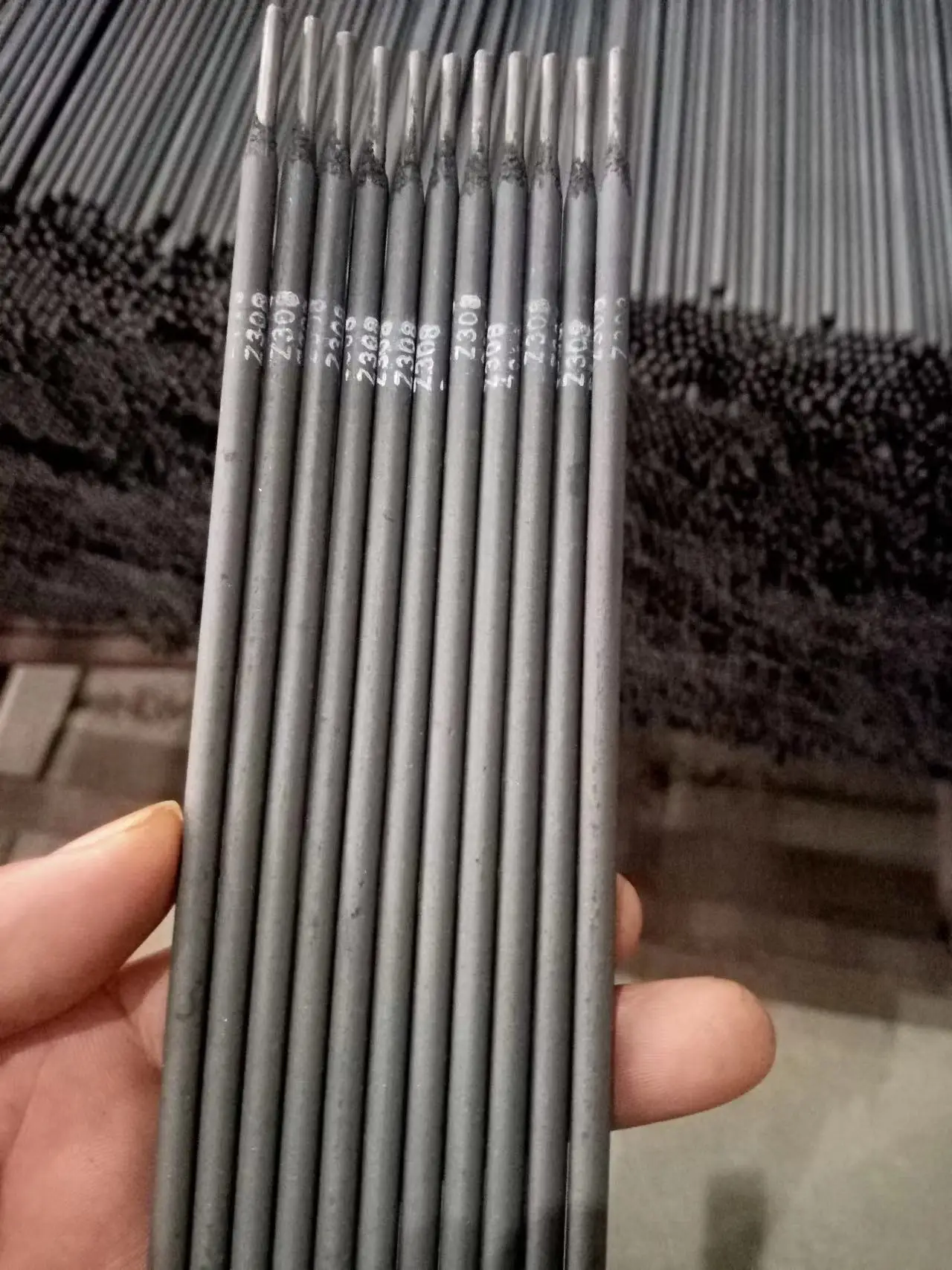 factory welding soldering suppliers Cast Iron Welding Electrode Rod AWS ENiFe-Cl stick welding rod electrodes