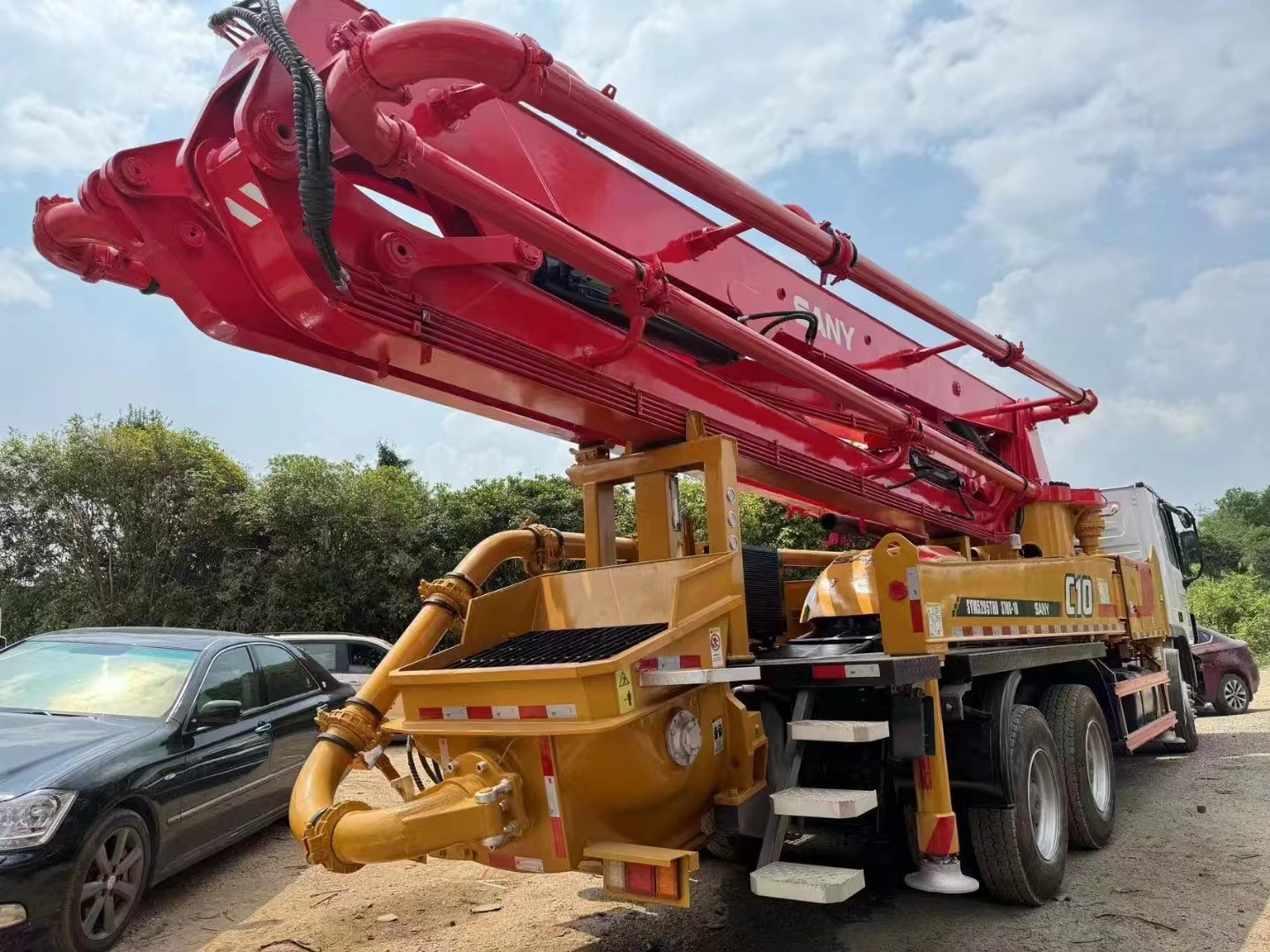 13 year premium remanufactured SYM5330THB Mercedes 49m hydraulic cement concrete pump, with engine as the core component