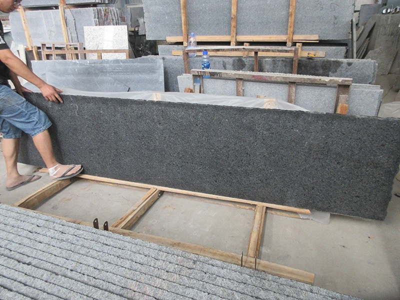 Flamed Competitive 4cm Thick Angola Black Granite Slab Price for Tile Window Sills