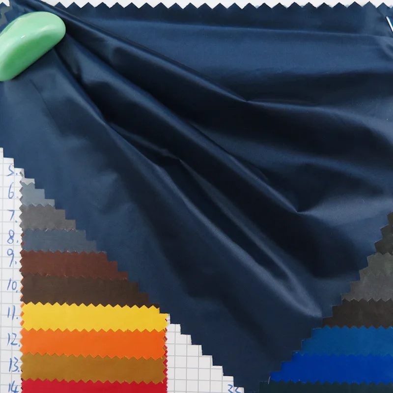 Plain weave nylon coated fabric 20D*20D waterproof moisture-permeable down jacket windbreaker fabric