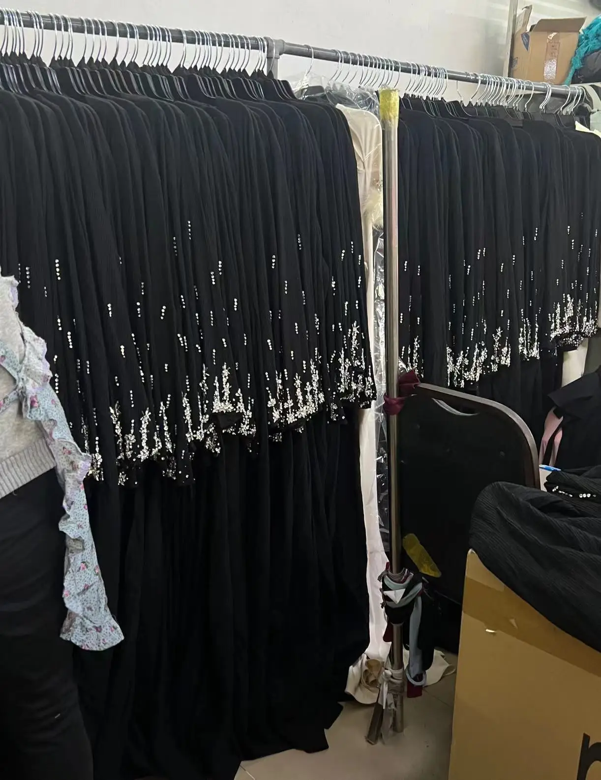 Factory Featured Design 3D Flouncing Long Sleeves V-neck Pleated Casual Long Dresses Spring Summer Party Evening Dress