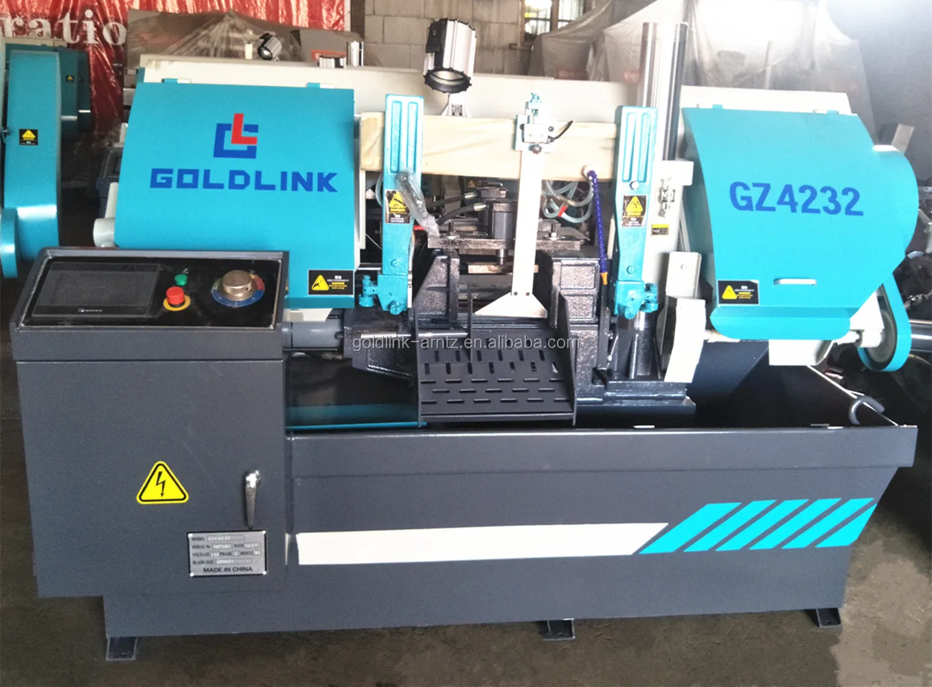  Автоматическая ленточная пила GZK4230/4232 CNC для резки