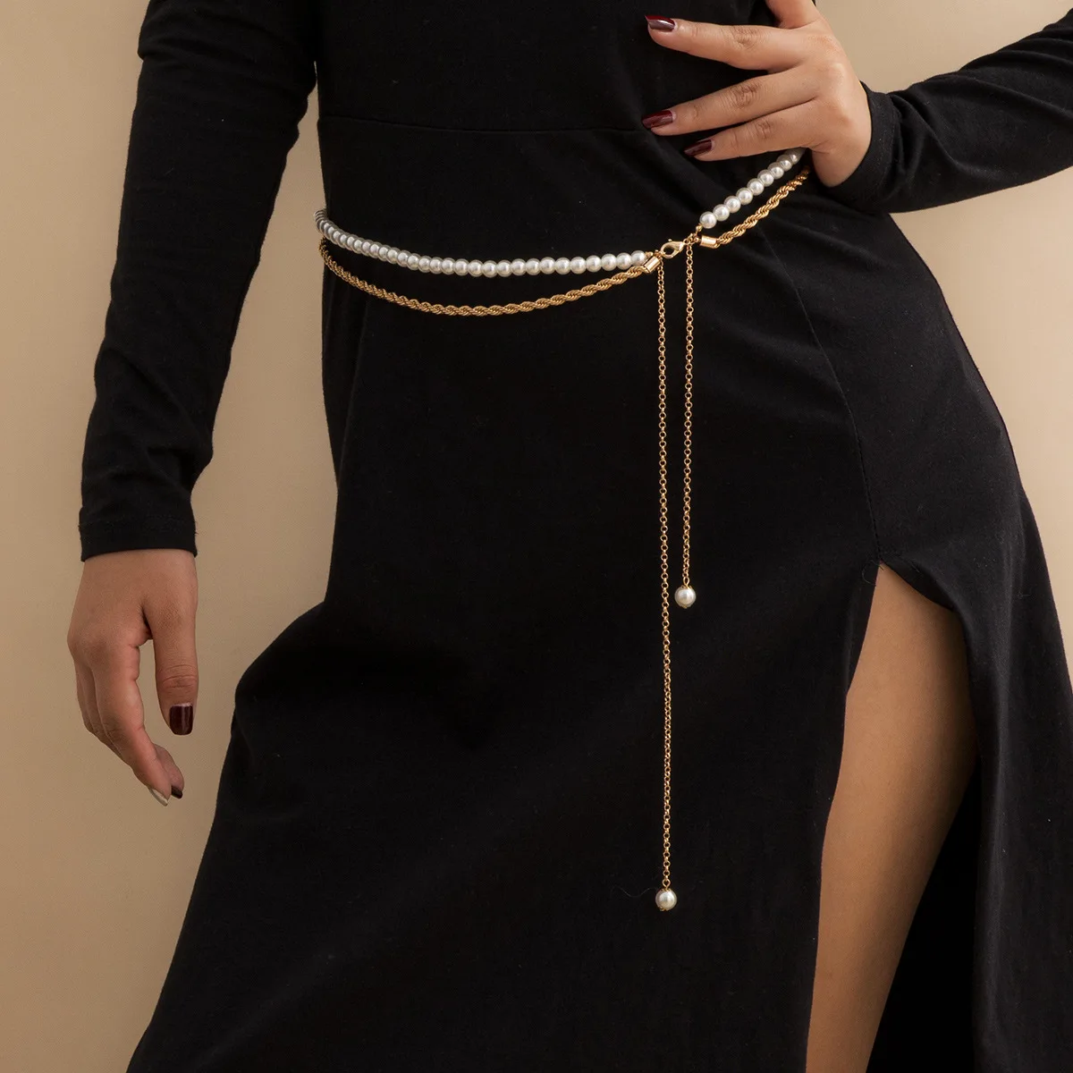 2021 New European and American Fashion Simple Multi-layer Body Chain Retro Street Accessories Party Pearl women