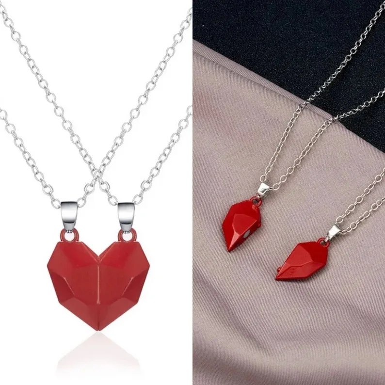 Couple love magnet necklaces set 2024 fashion new wishing stone pendant clavicle chain heart shaped necklaces women
