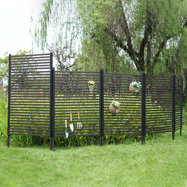 Waterproof Metal  OEM European Market Galvanized Farm Garden Fences patio Privacy Screens