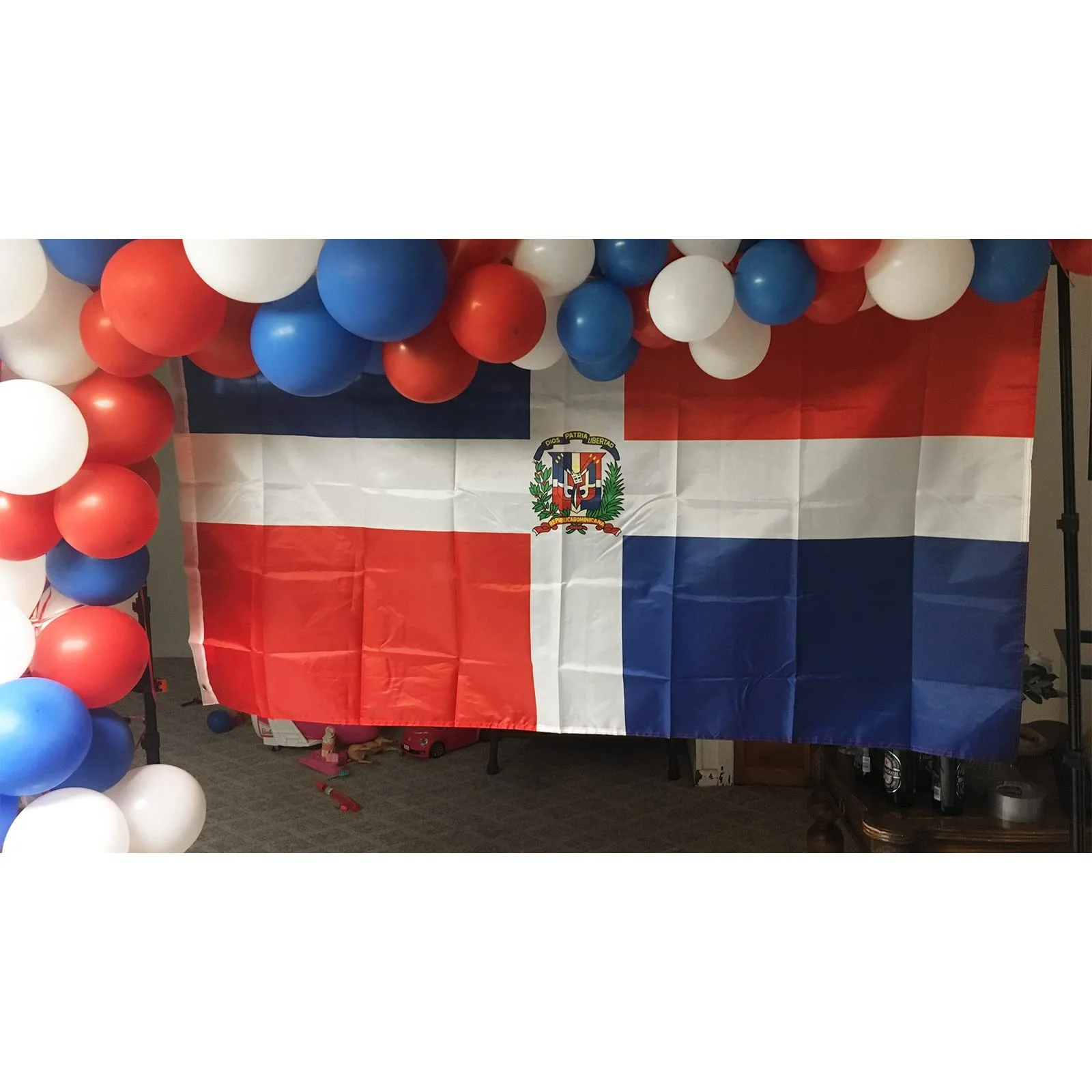 Wholesale Heavy Duty Outdoor 3x5 Ft Dominican Republic Flags Color Vivid Carefully Embroidered Large Dominican Flag For Wall Car