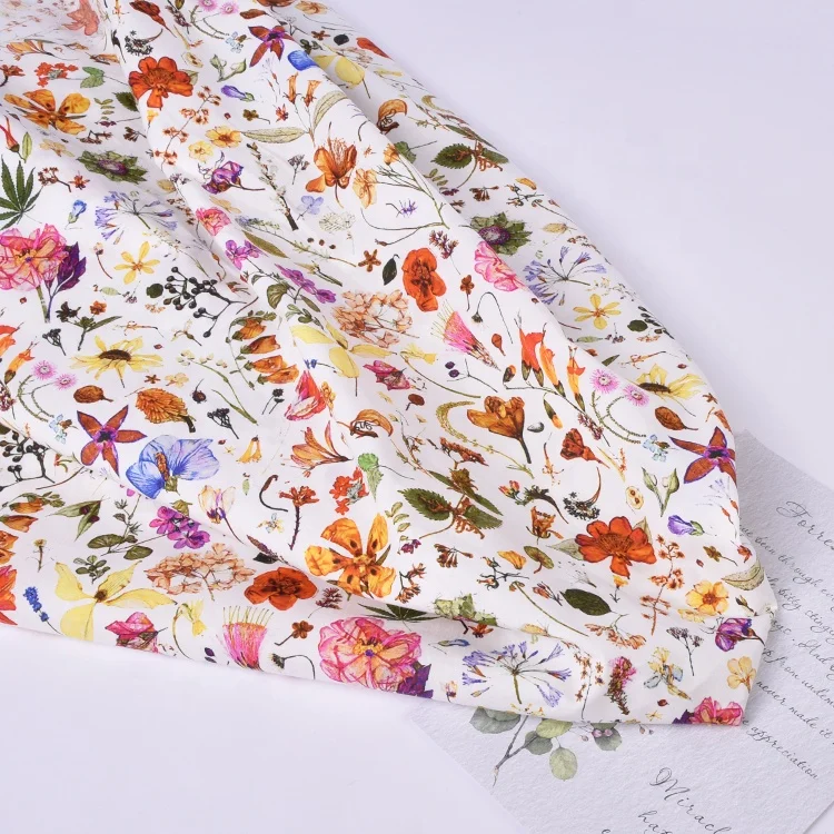 Liberty Beautiful flowers Customized Floral Print Cotton Liberty London Fabric For Clothing