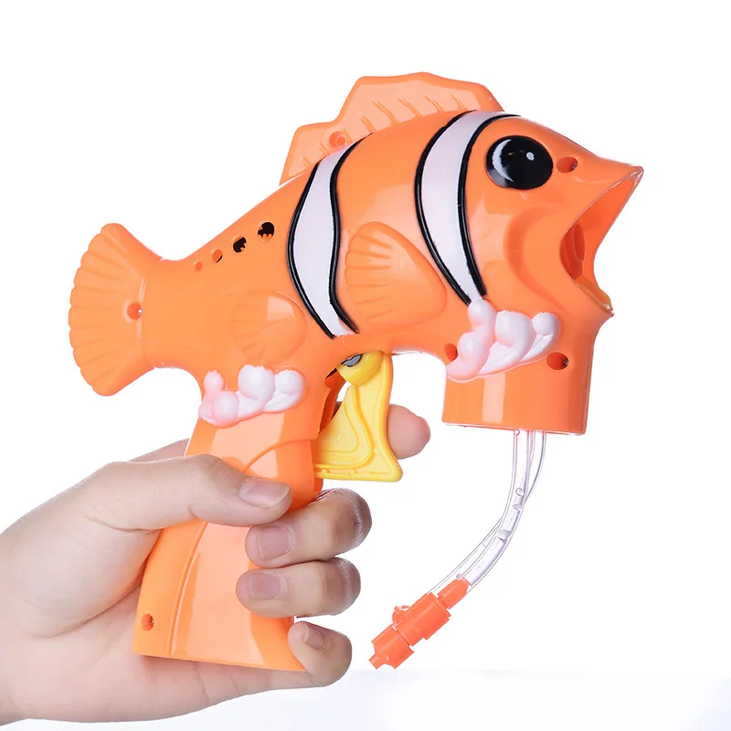 YongRong factory Cartoon cute inertia spray paint ocean fish bubble gun environmentally friendly anti-fall bubble machine