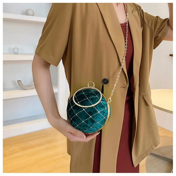 Manufacturer New Arrival Fashion Quilted Pu Leather Ladies Messenger Bags spherical Crossbody Bags Womens Shoulder Bags for part