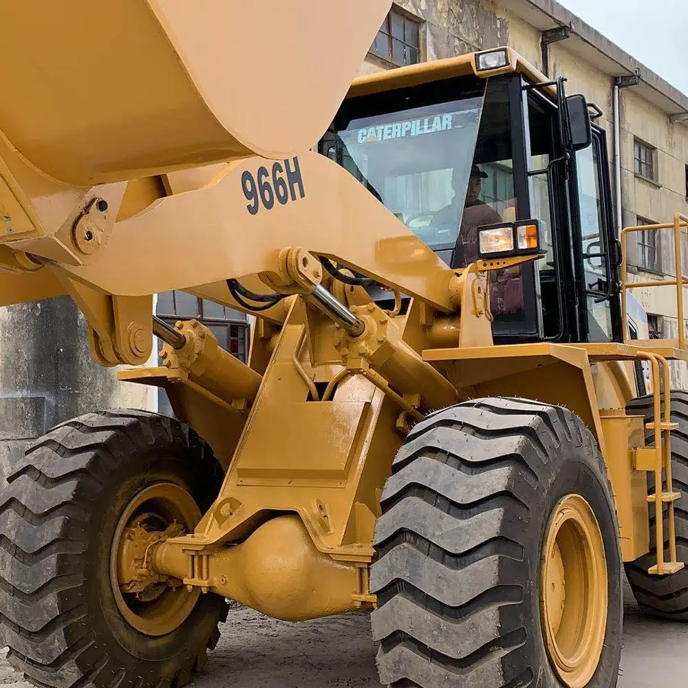 Б/у Автопогрузчик 966H