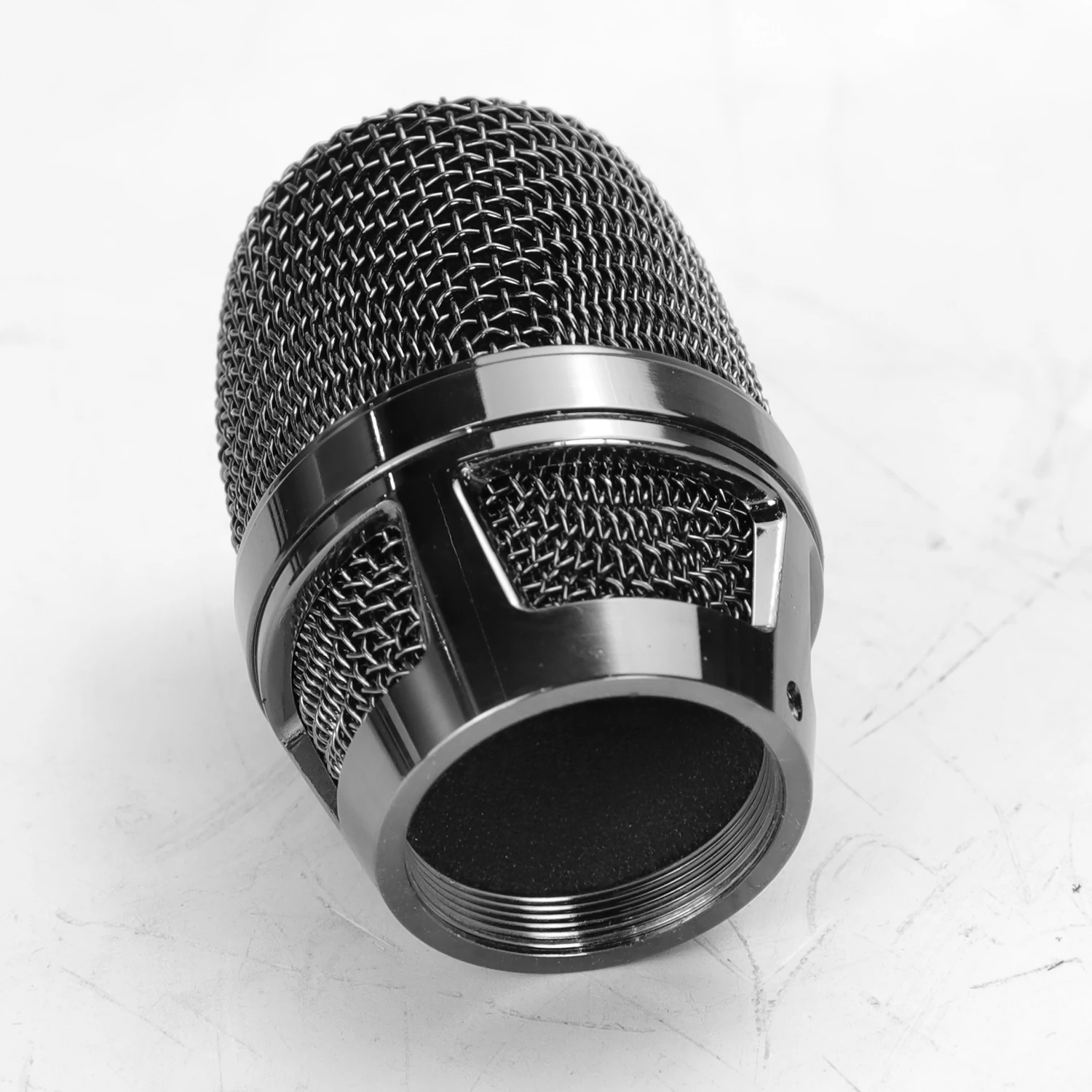 New Wireless Microphone 2 Channel UHF Band Metal Body  Handheld Dynamic Karaoke Microphone for DJ Party Stage Church Performance