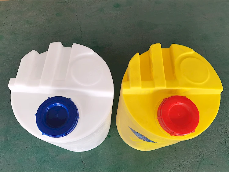 China factory Aquarium molding UV - resistant plastic water tank chemical dosing tank 3000 litre