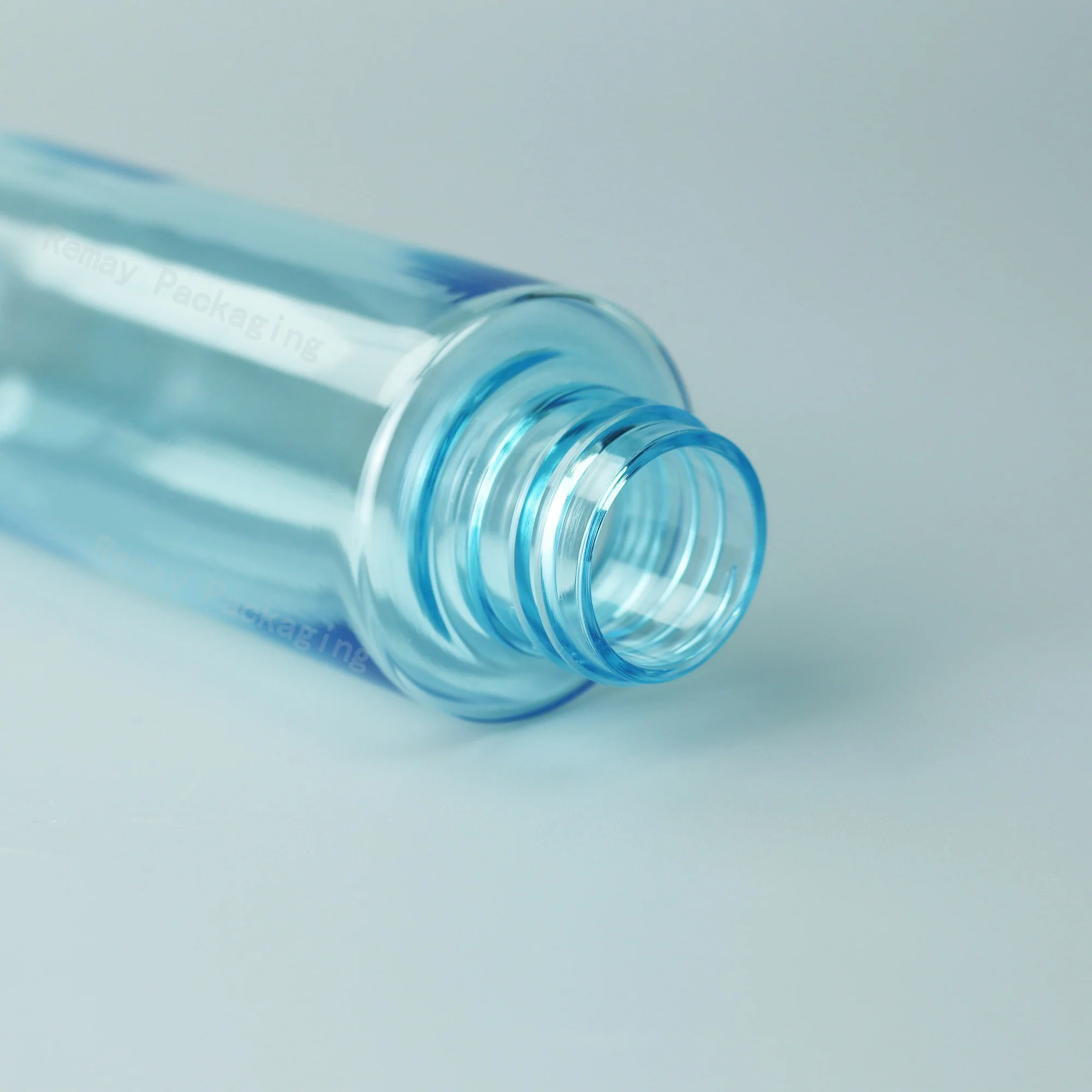 Custom 100 ml cosmetic water bottle PET plastic makeup remover container thick 100m shampoo bottle