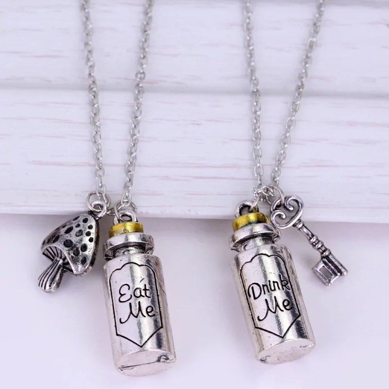 Fashion Vintage Charm Torque Pendant Necklace Film Alice Necklace Alloy Bottle Pendant Necklace Fashion Body Chain In Bulk
