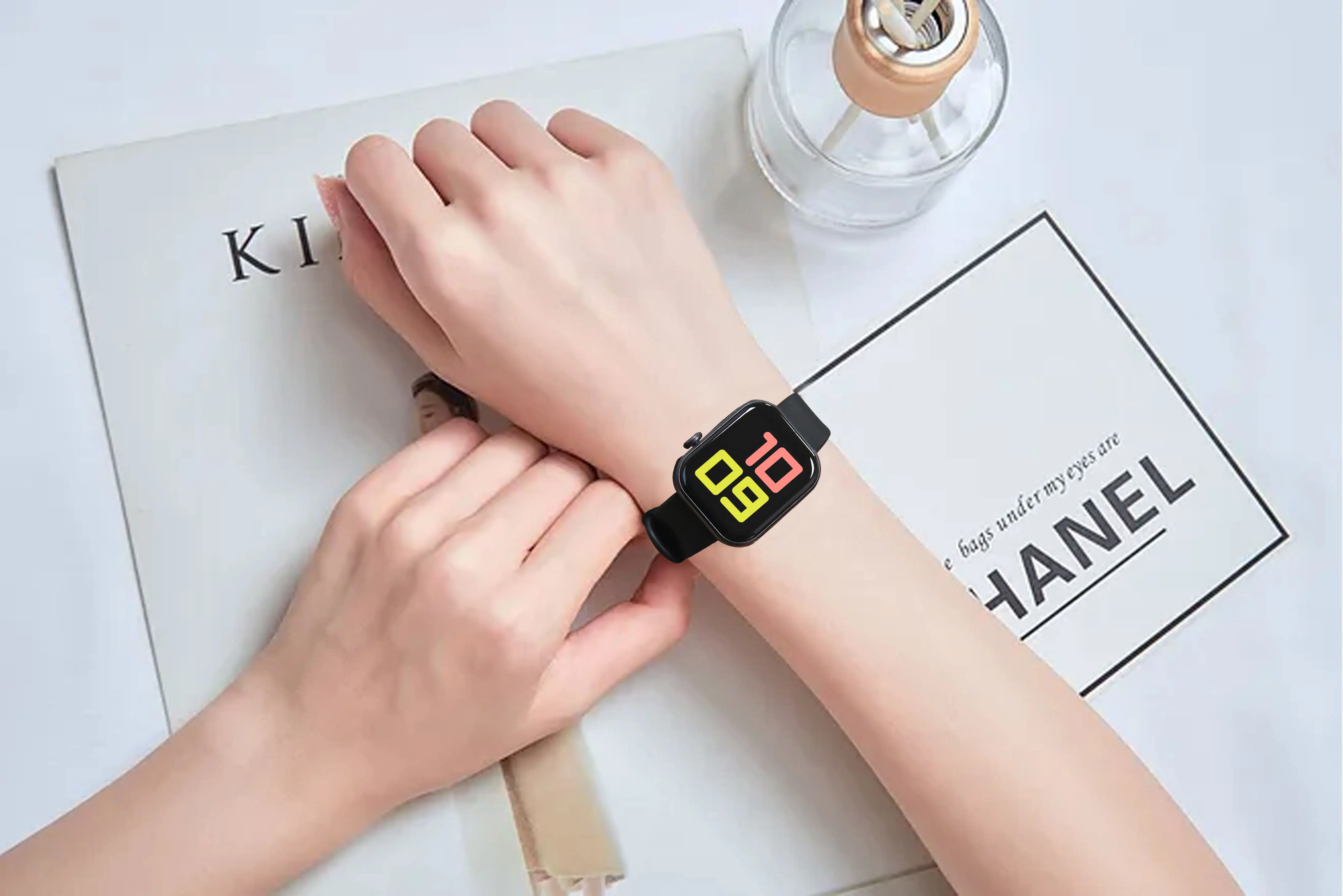 Wenin LC201 Hot sale Fashion Kids Calling Smart Watch 2022 Band For men Women Samrtwatches