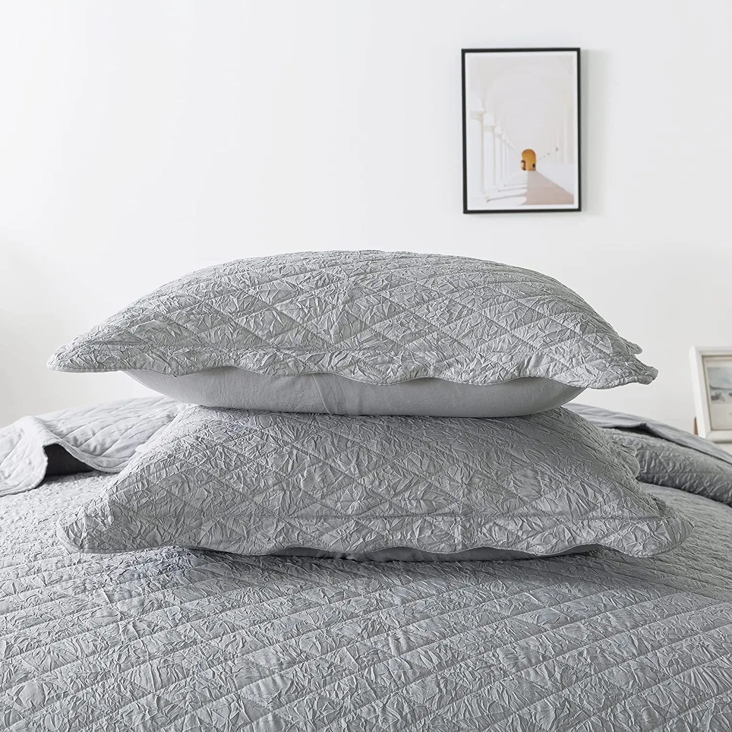 2023 Embroidery Bedding Set Stonewashed Cotton Quilts with Two Pillowcase