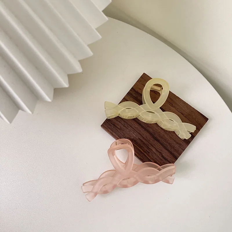 Yiwu Manufacturer Wholesale Fashion Design High Quality Plastic Hair Clips for Women Thick Hair Decoration