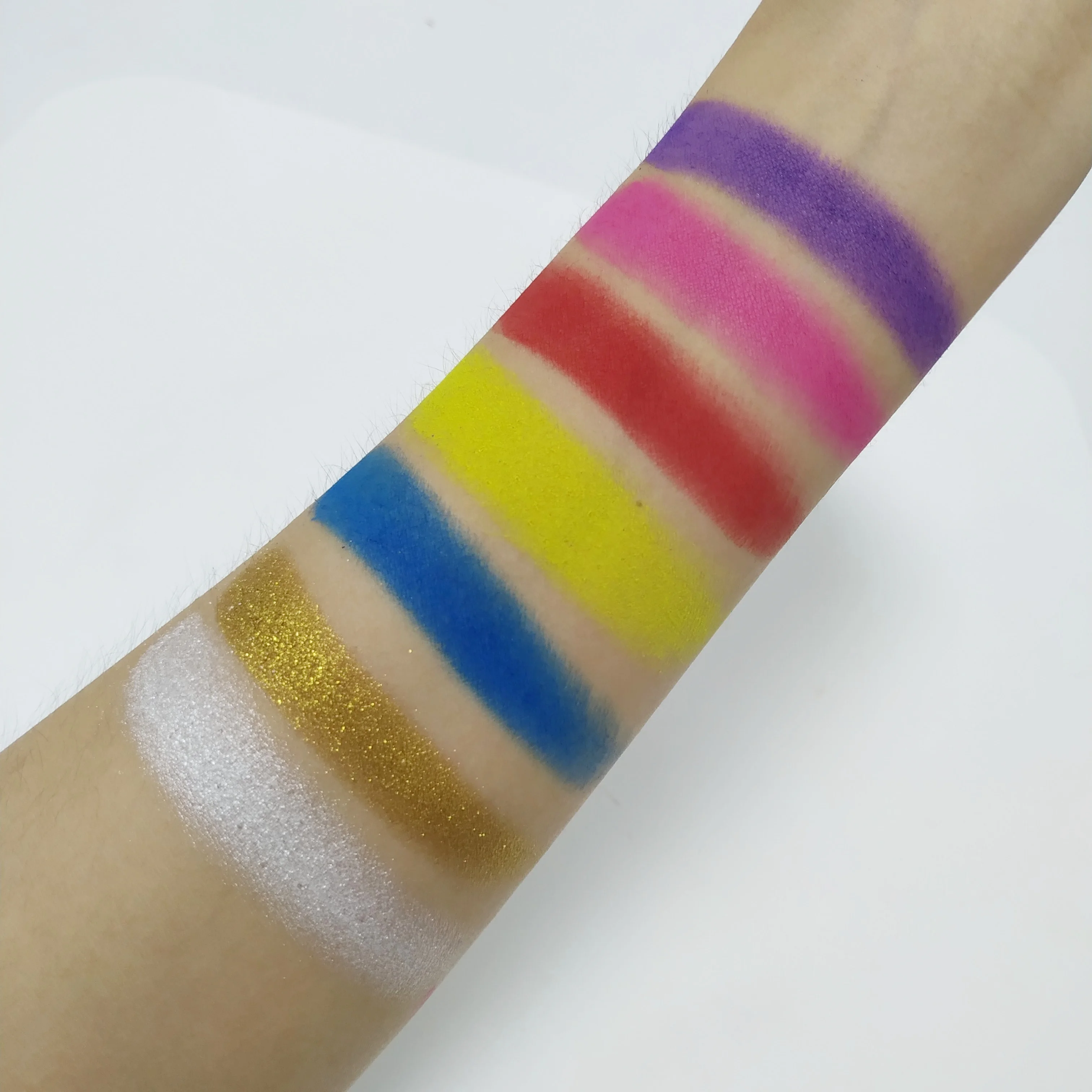 
Makeup Supplier Custom Makeup Palette Eye Shadow Eyeshadow Palette Private Label 