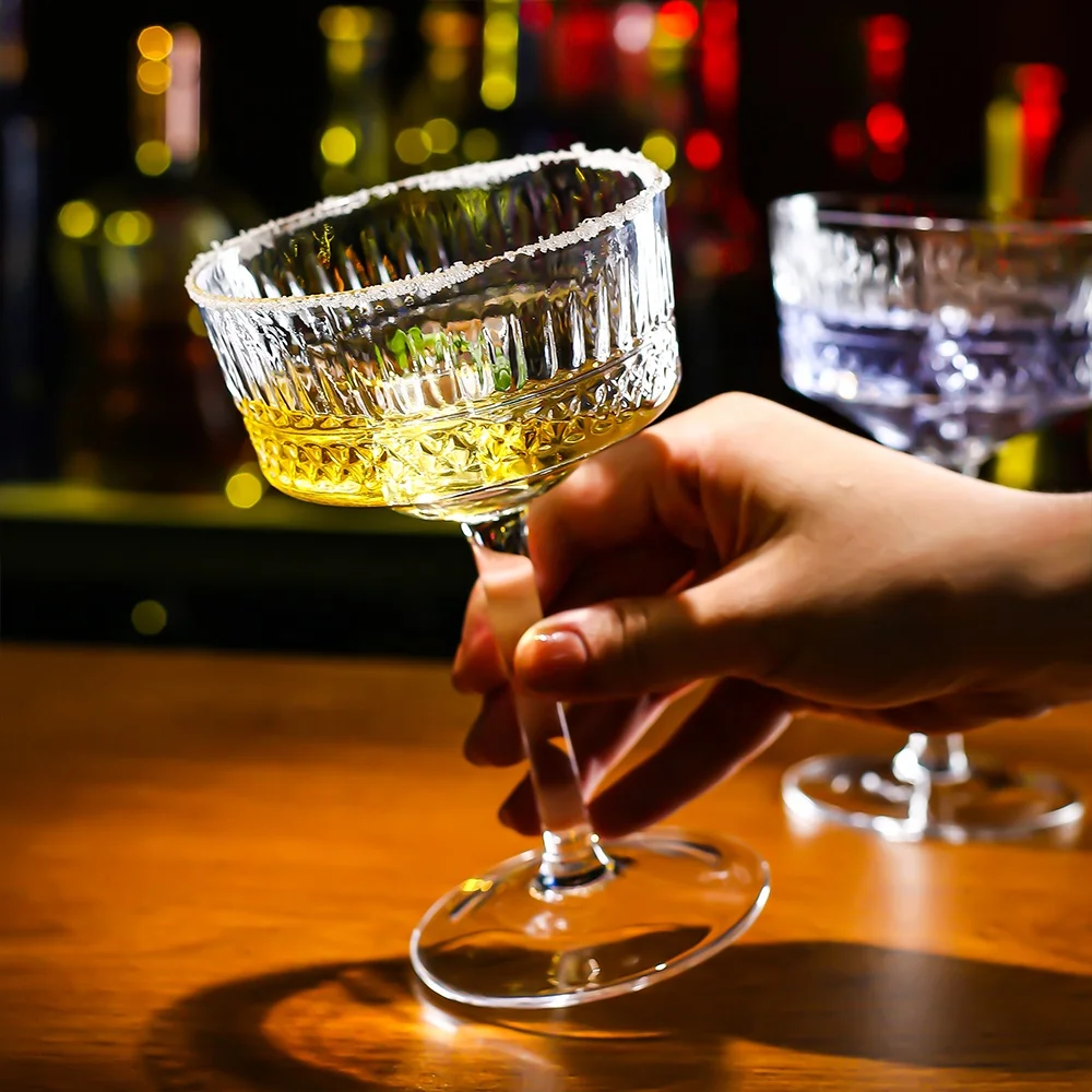 Vintage Coupe Glasses Long Stem Embossed Texture Martini Glass Cup Cocktail Glasses Goblet