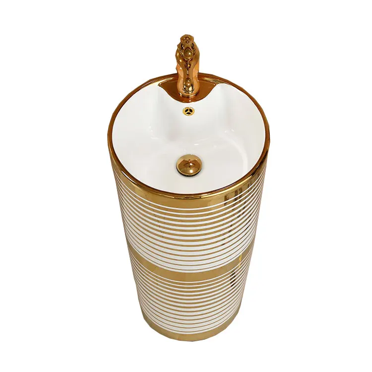 2020 chaozhou Luxury sanitary ware ceramic bathroom water closet toilet commode for starts hotel