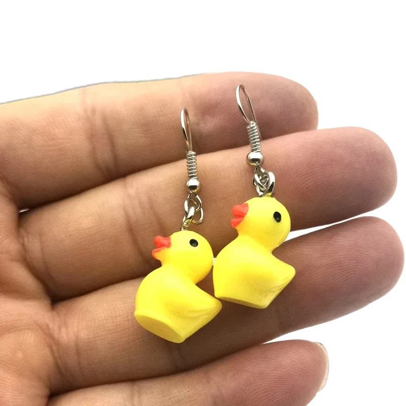 Hot Selling Mini Yellow Duck Resin Crafts Easter Ornaments Resin Figure Cute Animal Pendant Home Garden Decoration Slime Charm