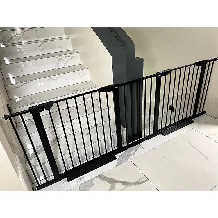 Other baby supplies stairs barrier metal baby gate child fence portable children fence for children