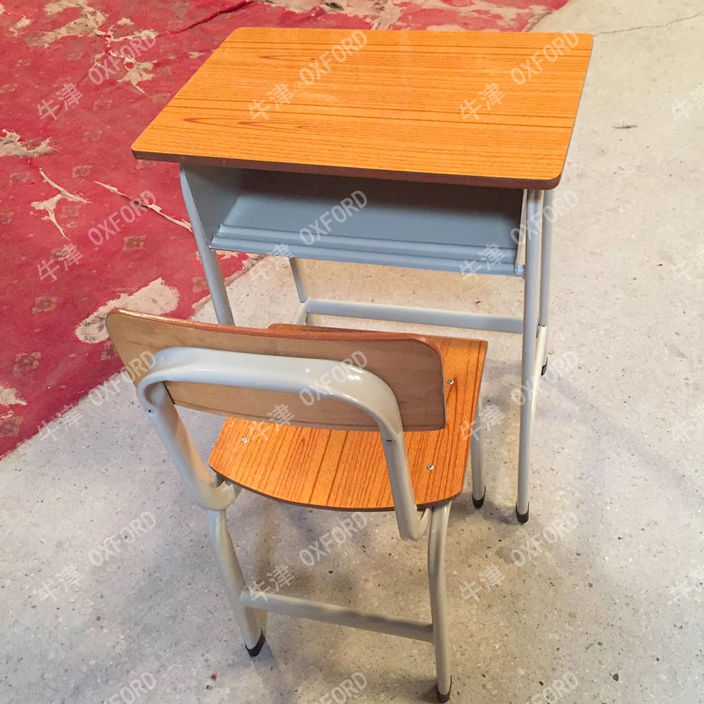 Simple Students with school desks and chairs NJ-80