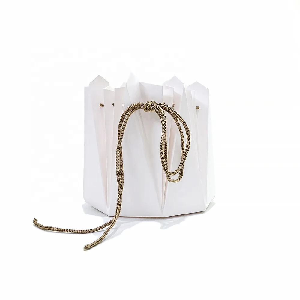 White Recyclable Fresh Flower Floral Packaging Waterproof Box Aqua Box For Bouquet