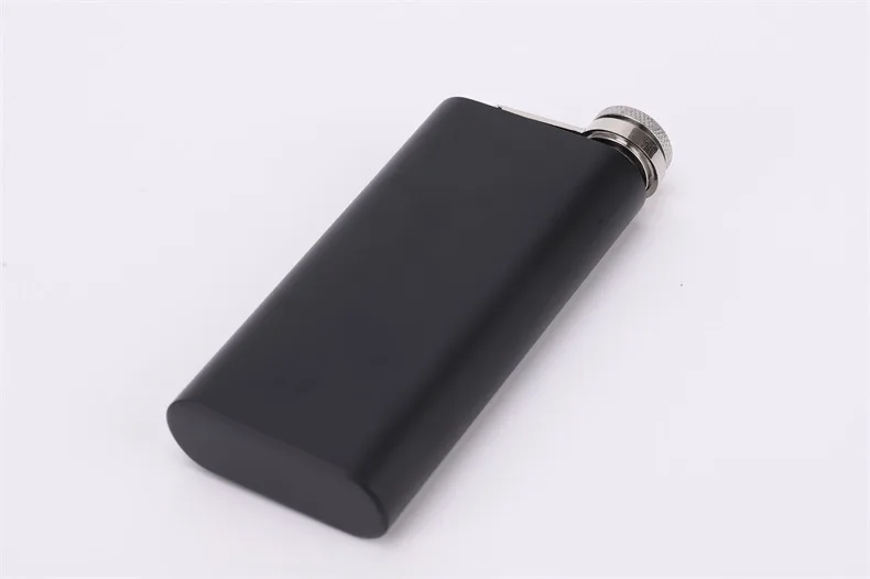 5oz hip flask (2).jpg