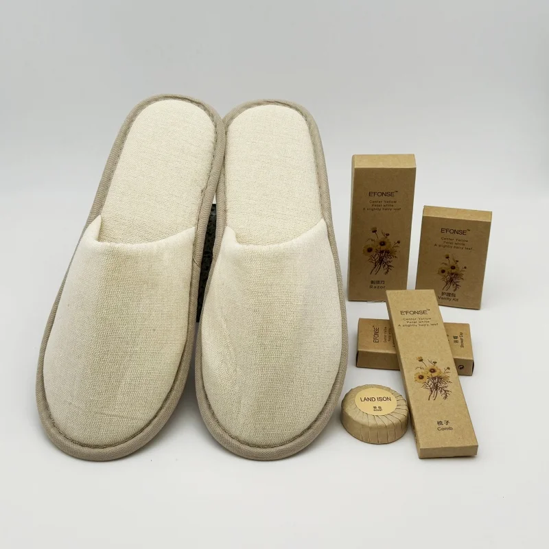 Custom OEM 3-5 Star Disposable Biodegradable Eco Friendly Hotel Amenities Guest Toiletries Kit Accessories Set