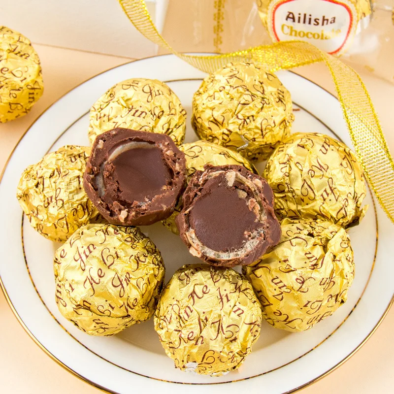 factory wholesale bulk gold spherical Crushed peanuts chocolate nuts chocolate candy chocolate candy crispy