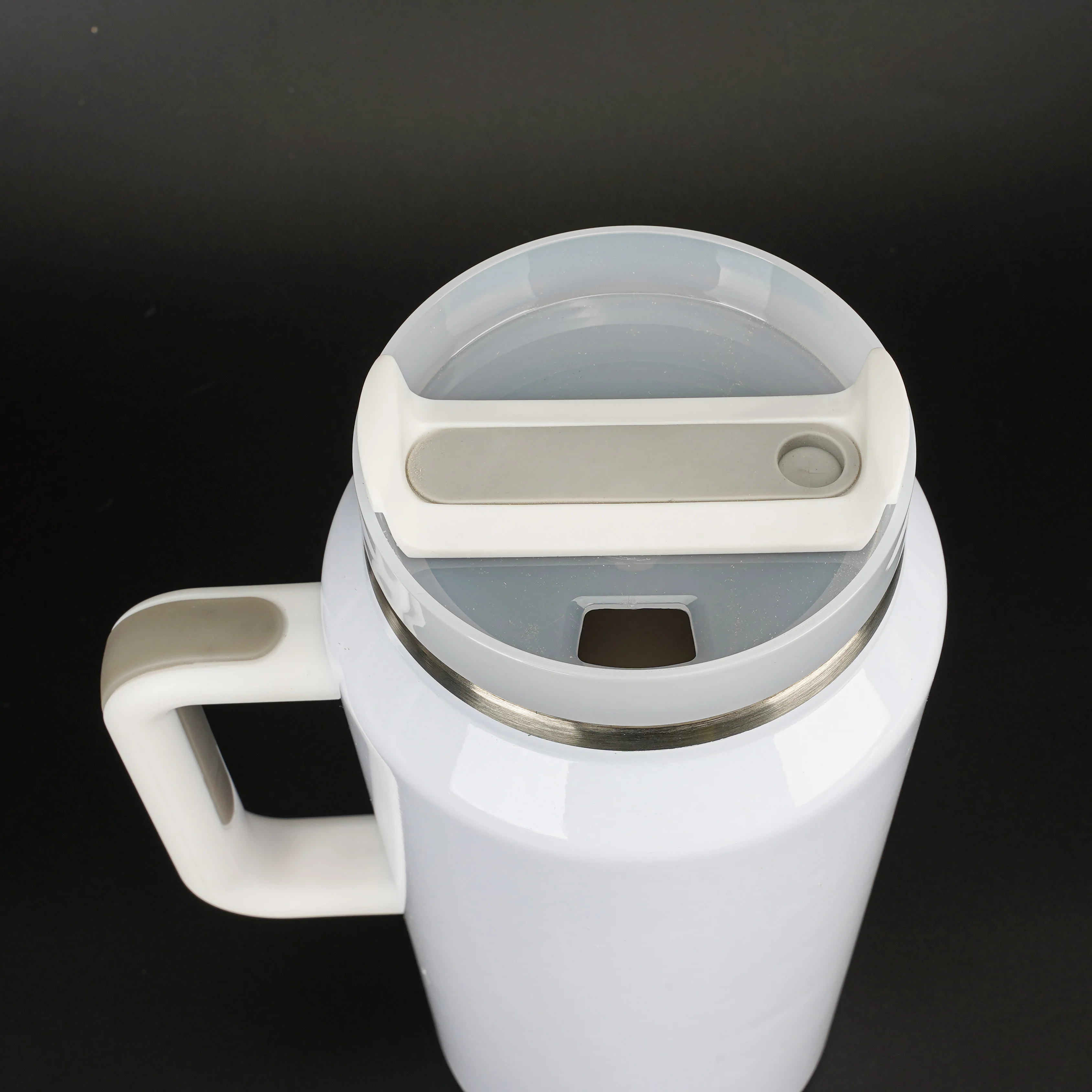 64 OZ Double Wall Insulated Flask Stainless Steel Adventure Tumbler Vacuum With Lids and Straw