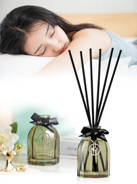 Luxury aromatherapy oil Factory direct sale wholesale Glass bottle Air freshener household No fire aromatherapy