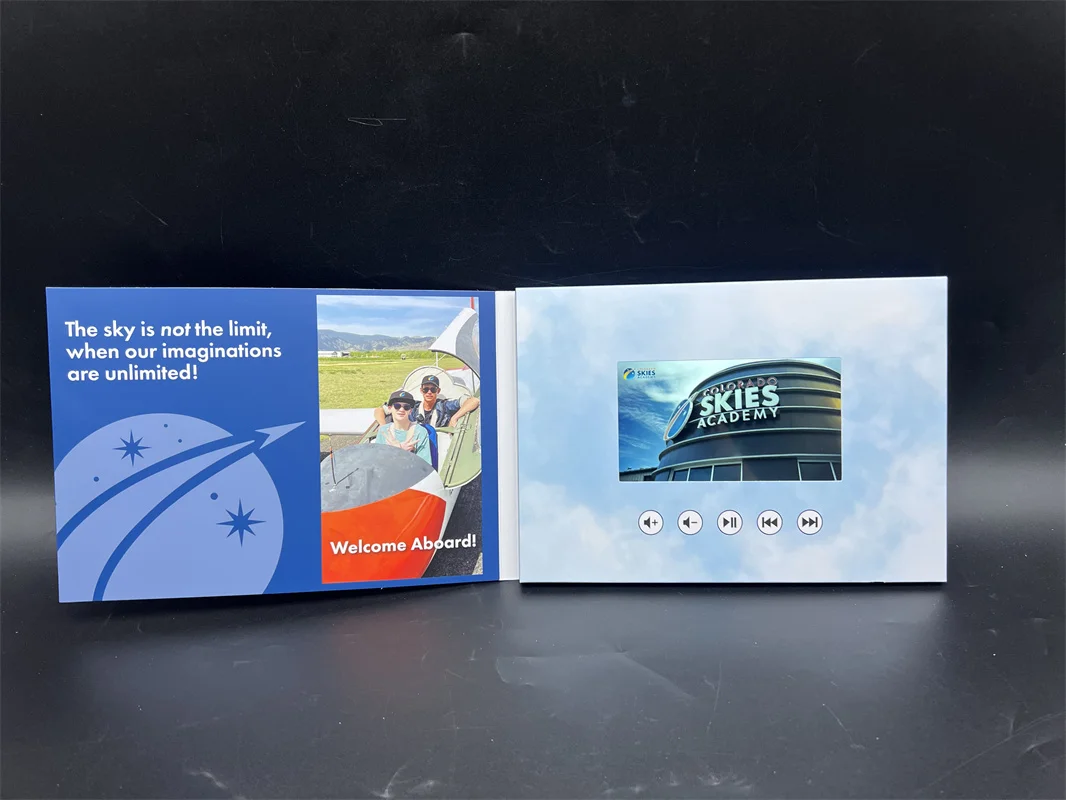 Softcover 400g Coated Paper 600mah 256MB Memory Video Brochure 5 inch LCD Screen with Buttons