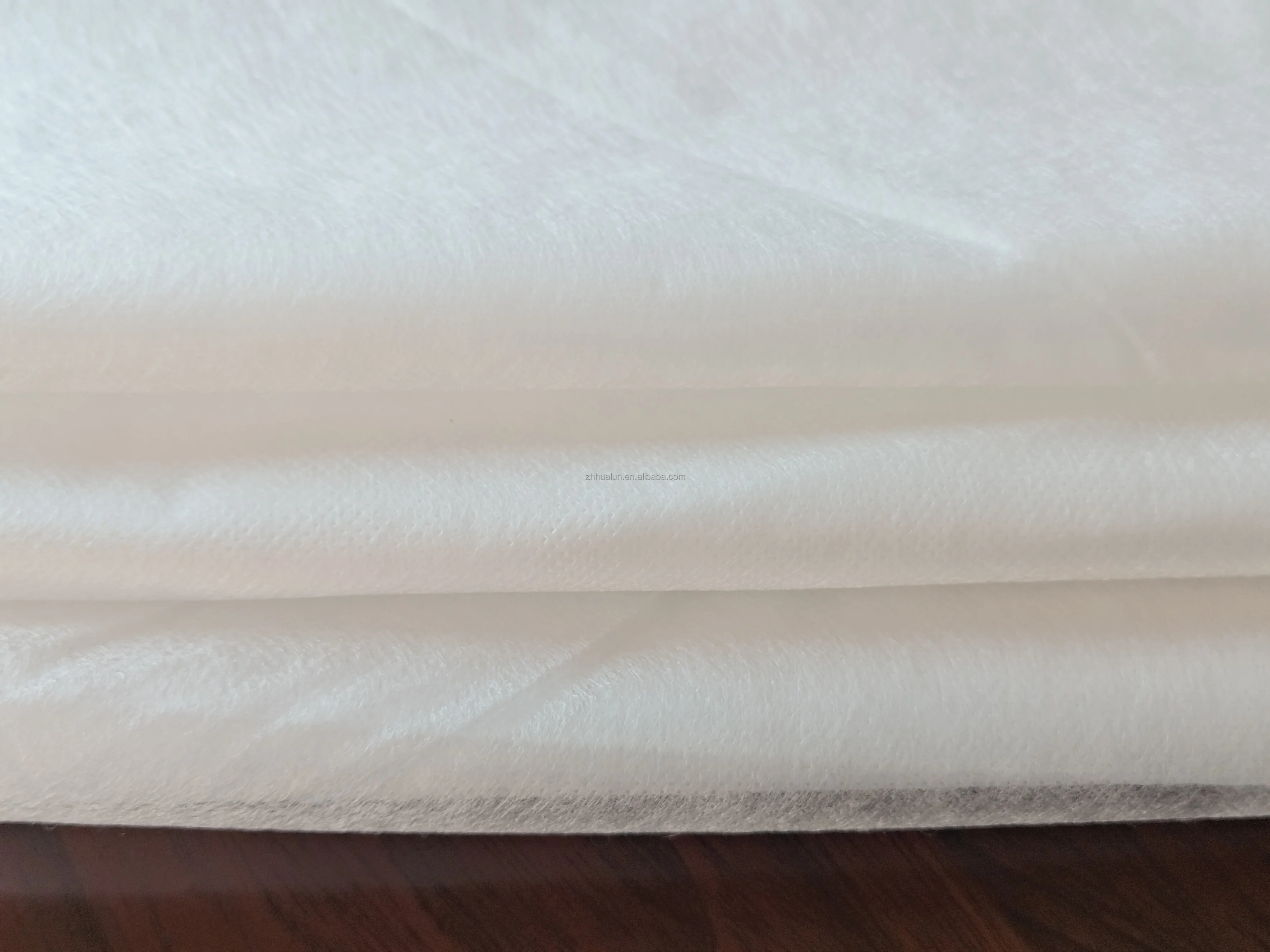 nonwoven disposable toilet seat cover use raw material spun-bonded fabric sustainable PP fabric for hotel use  toilet seat cover