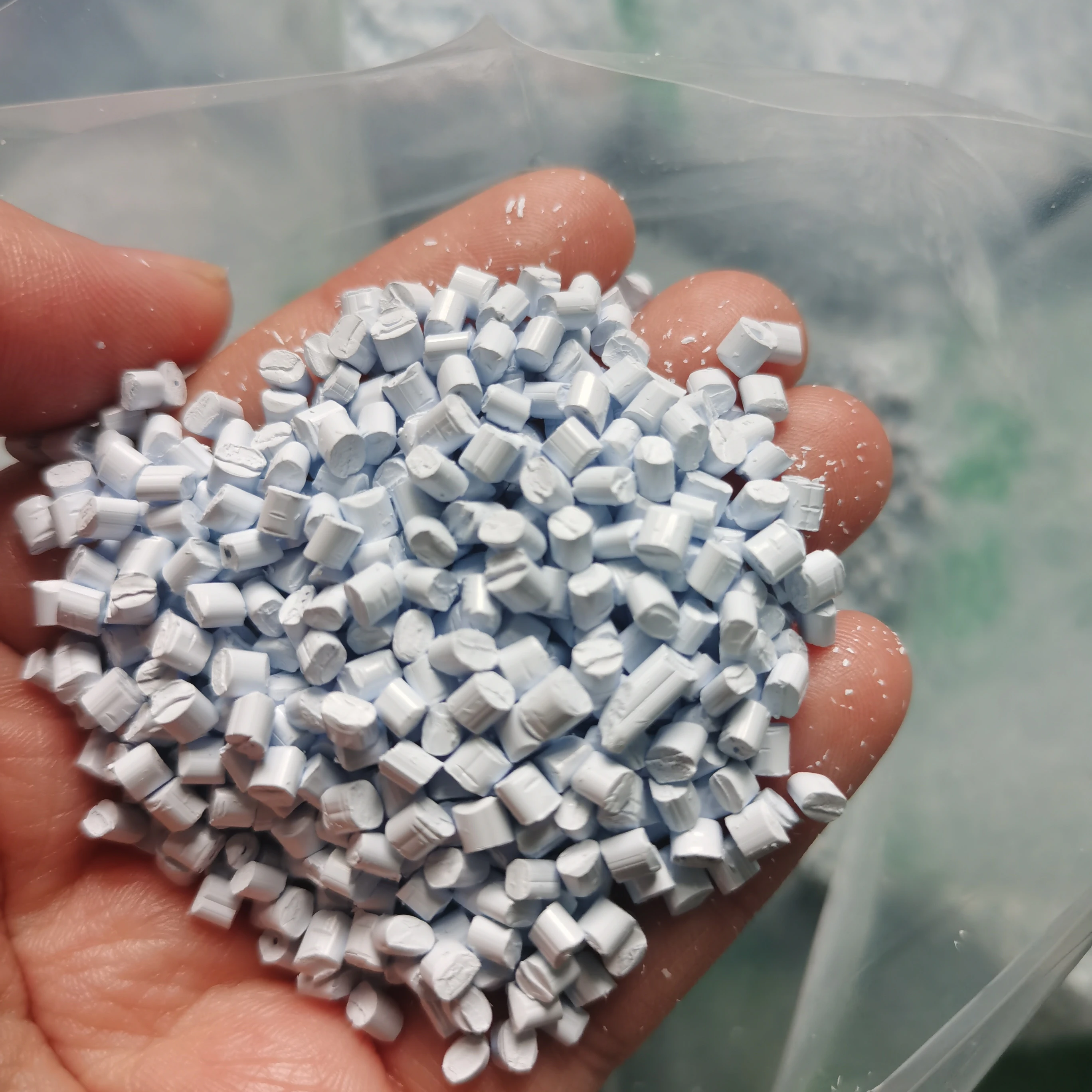 Modified ABS PS PP Masterbatch has Antistatic, Weather Resistant, Antibacterial, Environmental Protection and Flame Retardant