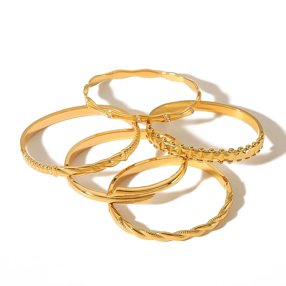 Newest Trendy Stainless Steel Wavy Diamond Bracelets 18K Gold Plated Geometric Bangles Chunky Bracelet for Women