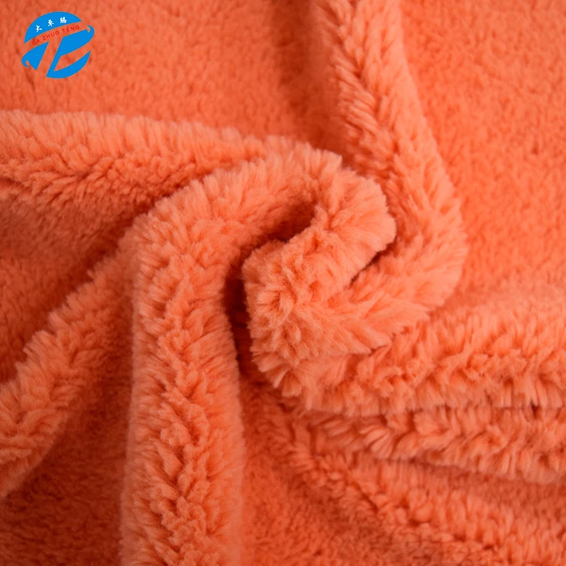 
New exclusively for two batches of plush fabric wholesale small raccoon Turkey toy bag clothing coat fabric spot 