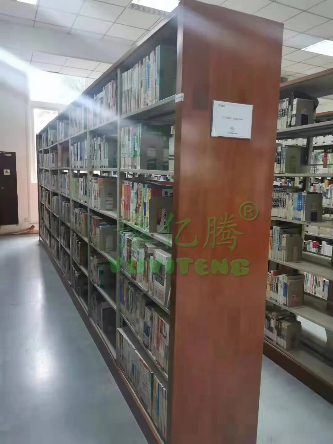 Оптовая продажа плоская упаковка стальные книжные полки шкафы двухсторонние стеллажи школьная мебель б/у библиотека