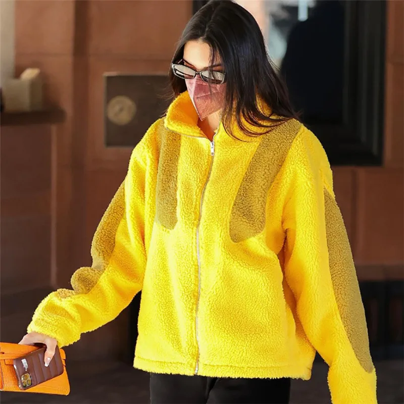 Wholesale new arrivals winter coat ladies streetwear contrast colors biker plush jackets for women 2022