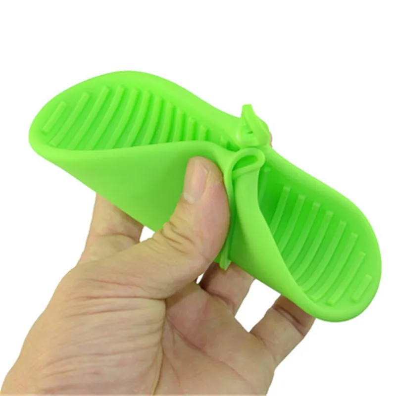  Hot Selling Colorful Safety Oven Mitts Silicone Pot Holder Kitchen Finger