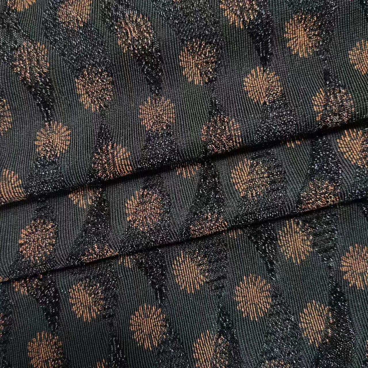 Hejin Wholesale Custom Polyester Plain Dyed Printed Knit Pearl Powder Knitted Black Yarn Lurex 3D Jacquard Fabric for Clothing