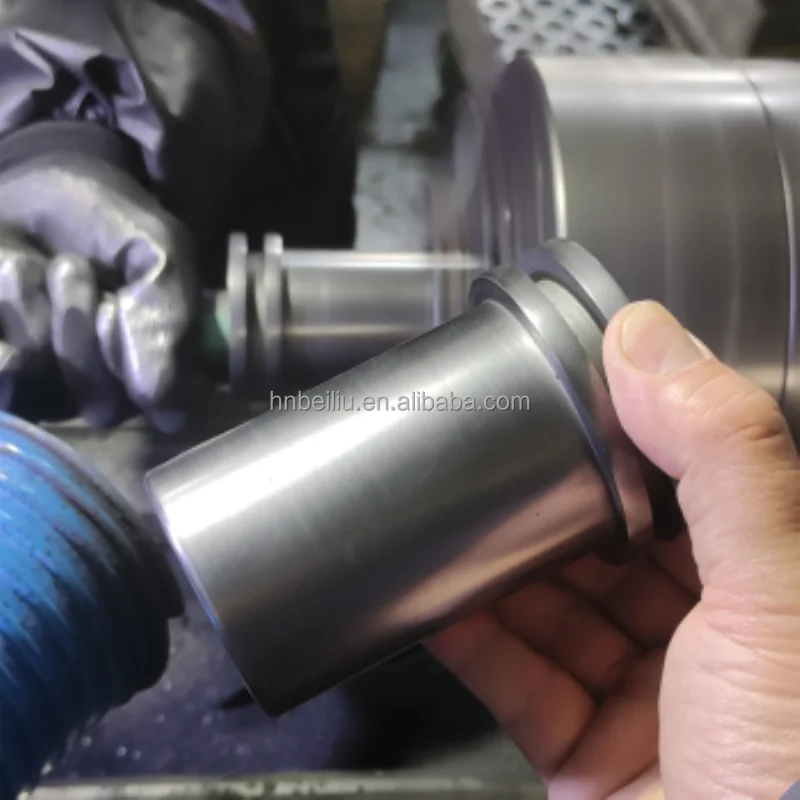 Customized Small Sizes Graphite Crucible With Lid