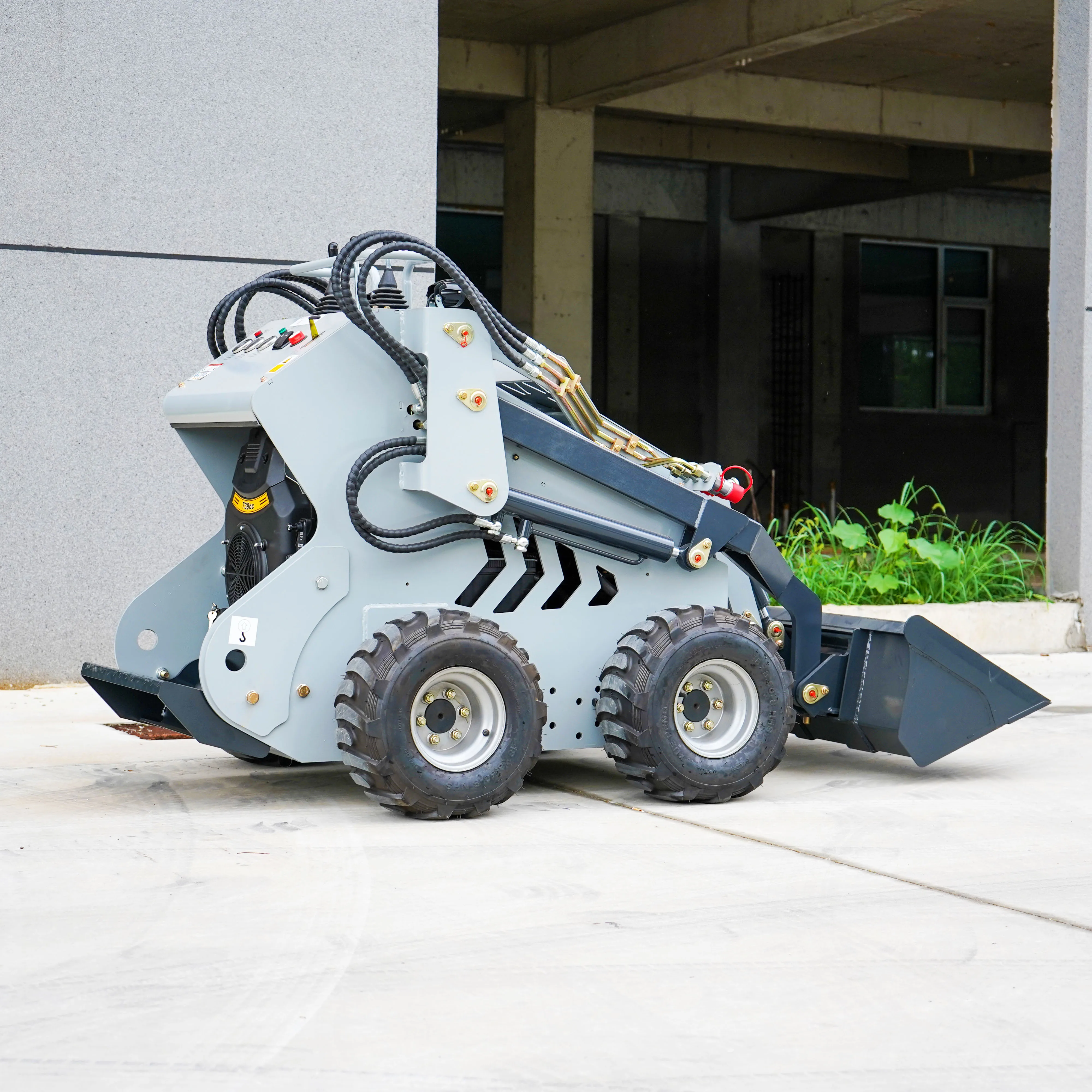 Skid Steer Loader With Auger Drill Forks Attachment Wheel Backhoe Mini for Digger