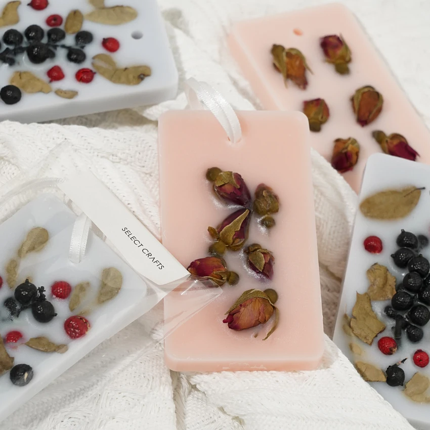 Newest Wholesale Personalized Custom Handmade Dried Flower Home Decor Aroma Hanging Botanical Wax Tablets