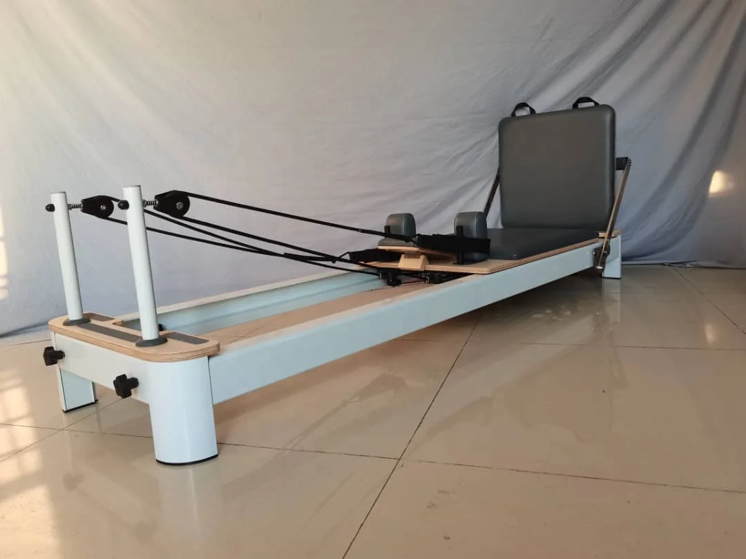 2024 Queenlife Professional yoga studio equipment pilates bed aluminium reformer pilates machine for club