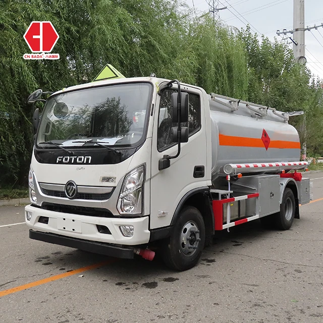 New Compact 4x2 4x4 2000l -5000l 20cbm Used Diesel Fuel Tanker Truck For Sale