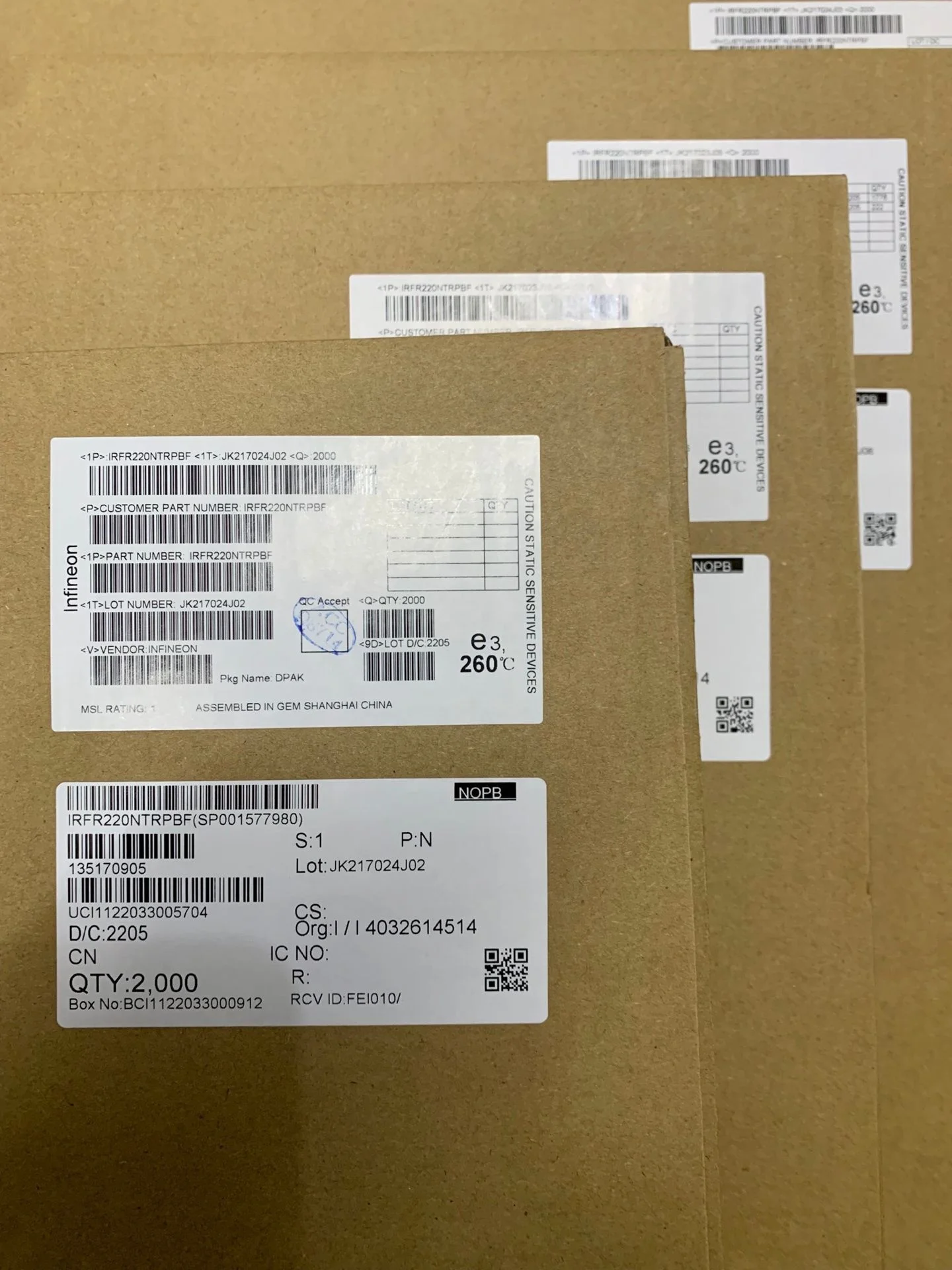 New original MOSFET IRFR220NTRPBF N CHANNEL 200V 0.6 Ohm 5A