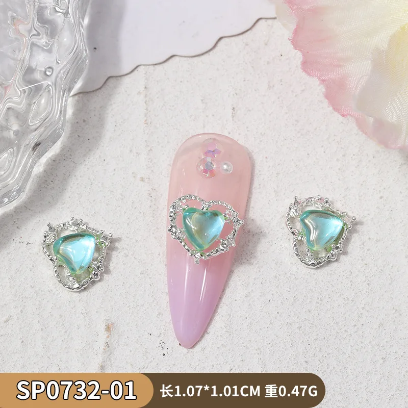 2024 Hot sale nail art heart crystal stone cute nail art diamond nail rhinestones