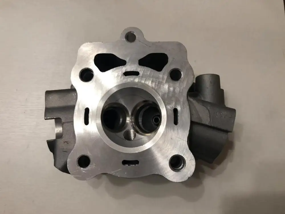 Engine Spare Parts  Bajaj  XCD 125 Motorcycle Parts